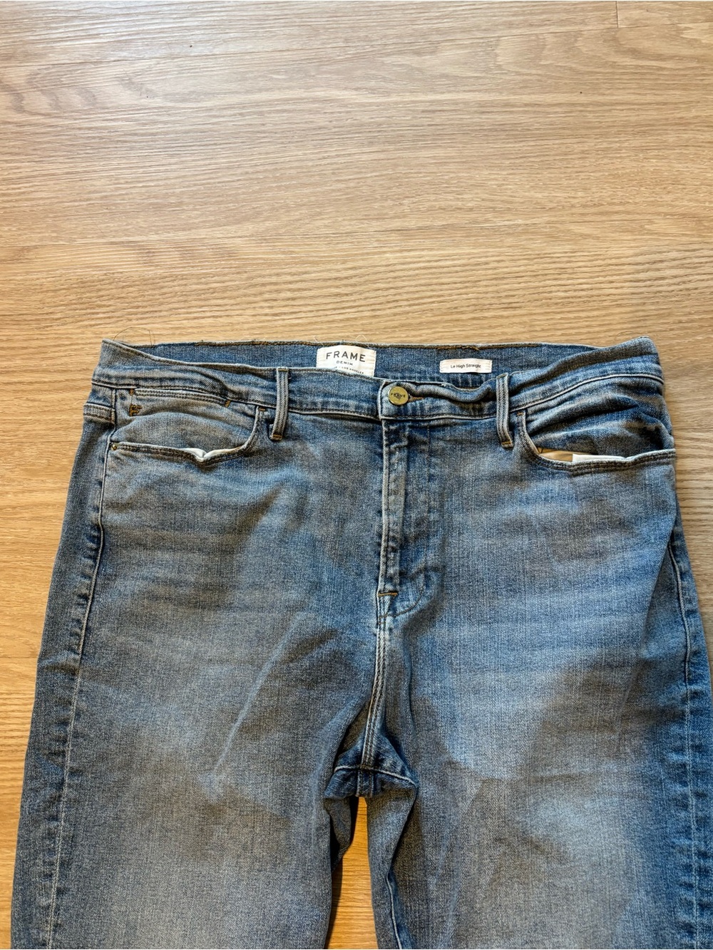 FRAME Women’s 34x26 (Fits 36x26) Le High Straight High Waisted Light Wash Denim - Picture 3 of 11